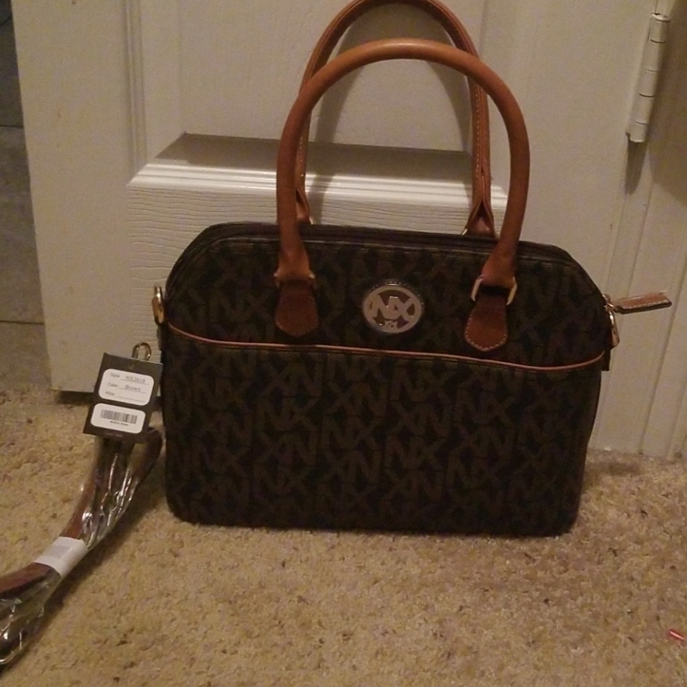NX purse